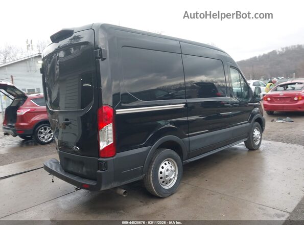1FTYE2C80LKB63872 2020 FORD TRANSIT-150 Черный Задняя правая четверть