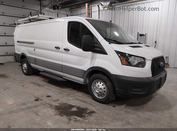 1FTYE2Y83RKB89884 2024 FORD TRANSIT-150 Белый Передняя правая четверть