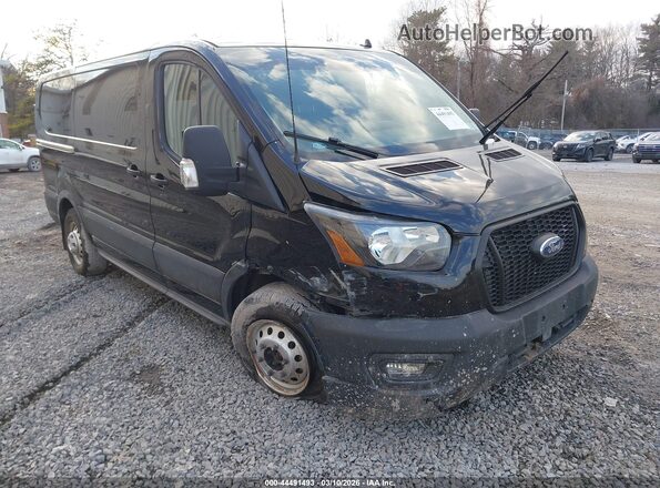 1FTYE2Y8XPKA25982 2023 FORD TRANSIT-150 Черный Вид спереди