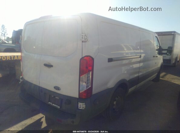 1FTYE2YG8GKA02806 2016 FORD TRANSIT-150 Белый Задняя правая четверть
