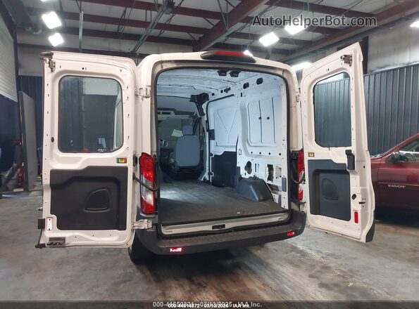1FTYR1CM7JKB44924 2018 FORD TRANSIT-250 Белый Задняя левая четверть