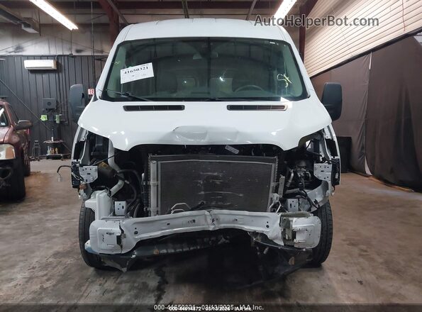 1FTYR1CM7JKB44924 2018 FORD TRANSIT-250 Белый Вид спереди