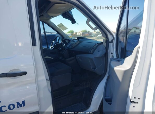 1FTYR2CG9HKA49601 2017 FORD TRANSIT-250 Белый Вид салона спереди