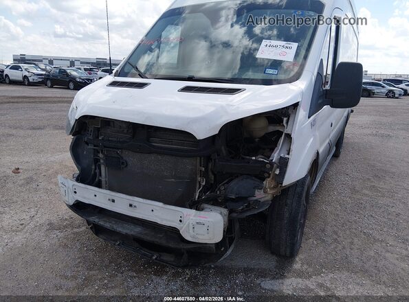 1FTYR3XG6JKA20689 2018 FORD TRANSIT-250 Белый Вид спереди
