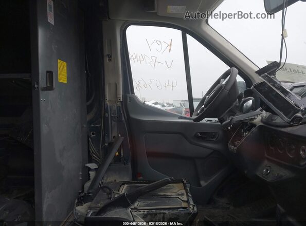 1FTYR3XM3KKB74140 2019 FORD TRANSIT-250 Синий Вид салона спереди