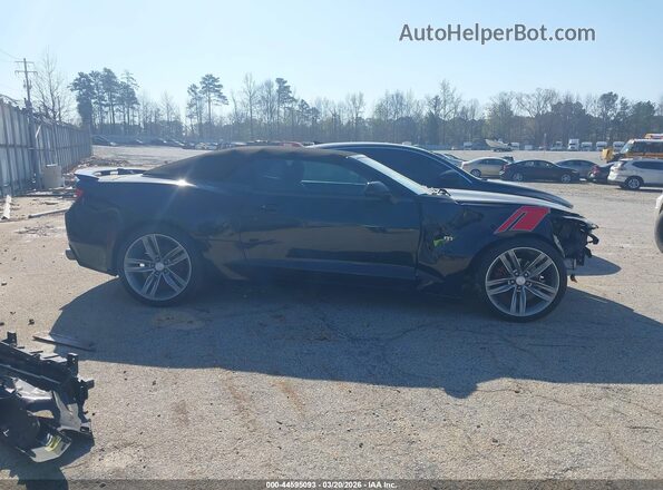 1G1FB3DS0J0142697 2018 CHEVROLET CAMARO Черный Вид задней части салона