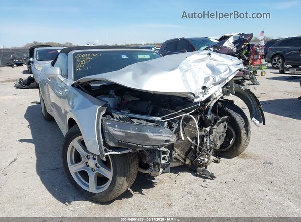 1G1FB3DS7K0153410 2019 CHEVROLET CAMARO Серебряный Передняя правая четверть