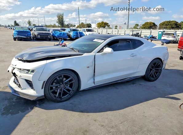 1G1FD1RS3G0132407 2016 CHEVROLET CAMARO Белый Передняя левая четверть
