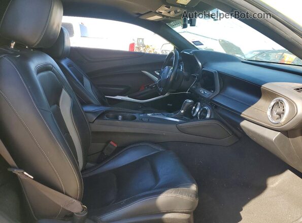 1G1FD1RS3H0183438 2017 CHEVROLET CAMARO Зеленый Вид задних сидений