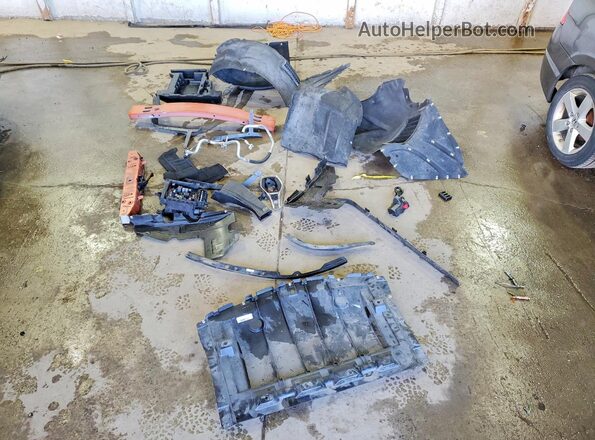 1G1FJ1R64P0111951 2023 CHEVROLET CAMARO Черный Вид подкапотного пространства
