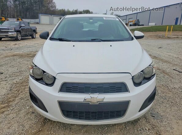 1G1JC6SH8G4113742 2016 CHEVROLET SONIC Белый Вид спереди