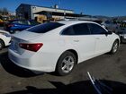 2019 Chevrolet Malibu Ls White vin: 1G1ZB5STXKF178657