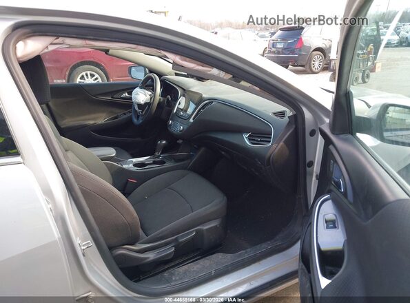 1G1ZD5ST4LF001775 2020 CHEVROLET MALIBU Серебряный Вид салона спереди