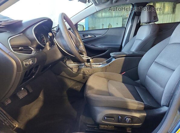 1G1ZD5ST4LF032802 2020 CHEVROLET MALIBU Синий Вид салона спереди