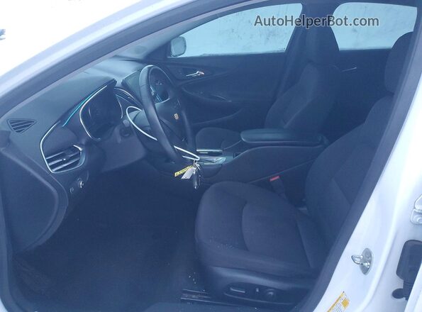 1G1ZD5ST7JF136438 2018 CHEVROLET MALIBU Белый Вид салона спереди
