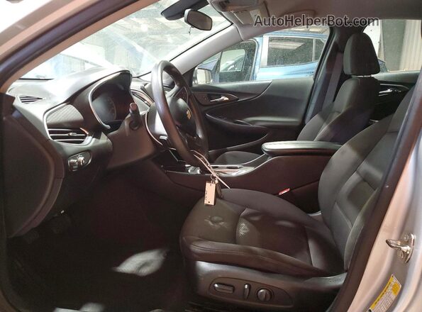 1G1ZD5ST7LF026329 2020 CHEVROLET MALIBU Серебряный Вид салона спереди