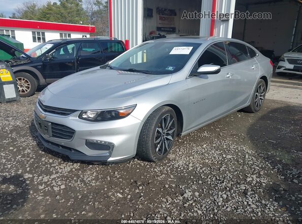 1G1ZE5ST4HF173003 2017 CHEVROLET MALIBU Серебряный Передняя левая четверть