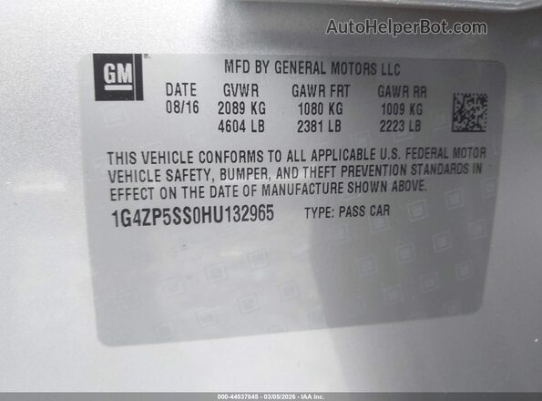 1G4ZP5SS0HU132965 2017 BUICK LACROSSE Серебряный Вид подкапотного пространства