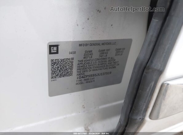 1G4ZP5SS5JU137519 2018 BUICK LACROSSE Белый Вид подкапотного пространства