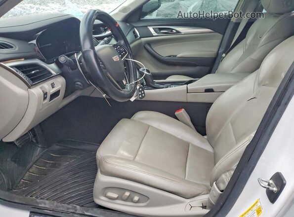 1G6AP5SX5J0138693 2018 CADILLAC CTS Белый Вид салона спереди