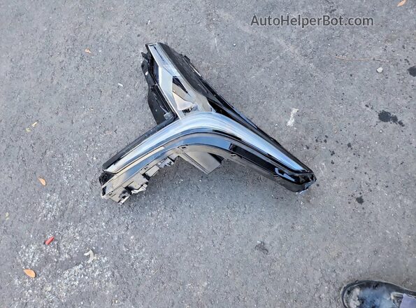 1G6DC5RK4T0101849 2026 CADILLAC CT4 Black Widok komory silnika
