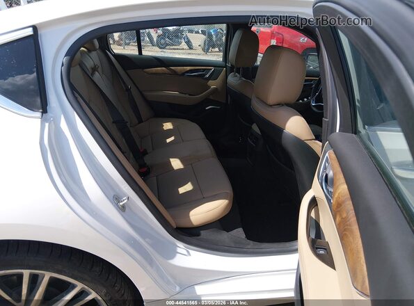 1G6DN5RK2S0103253 2025 CADILLAC CT5 White Widok naklejki z numerem VIN