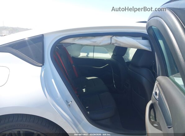 1G6DV5RWXT0102212 2026 CADILLAC CT5 White Vista de la etiqueta del VIN