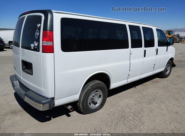 1GAZGPFG1K1248571 2019 CHEVROLET EXPRESS White Tył prawy