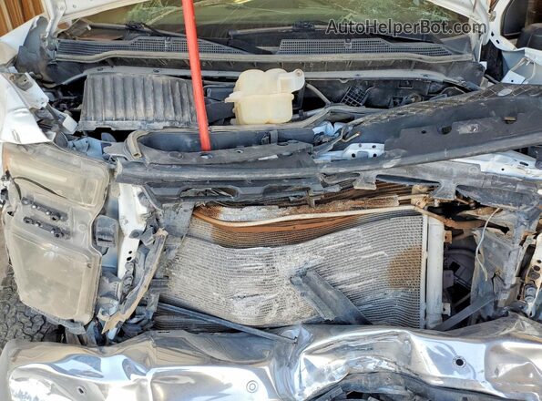 1GC2YLE70PF251729 2023 CHEVROLET SILVERADO White Vista interior trasera