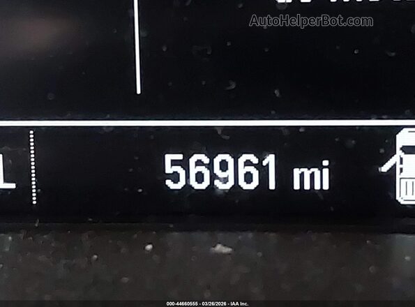 1GCGTBEN5K1239093 2019 CHEVROLET COLORADO Красный 