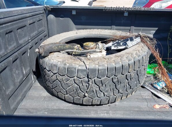 1GCGTDEN0L1215975 2020 CHEVROLET COLORADO Серебряный Вид щитка приборов