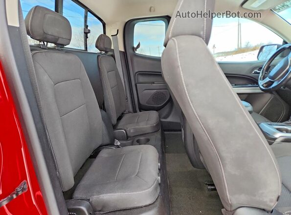 1GCHTCEN1H1151855 2017 CHEVROLET COLORADO Красный Вид задних сидений