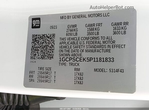 1GCPSCEK5P1181833 2023 CHEVROLET COLORADO White VIN կոդի պիտակի տեսք
