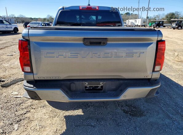 1GCPTCEK5P1133732 2023 CHEVROLET COLORADO Серебряный Вид сзади