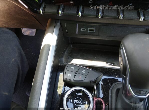 1GCPTFEK6S1207007 2025 CHEVROLET COLORADO Белый Вид панели приборов