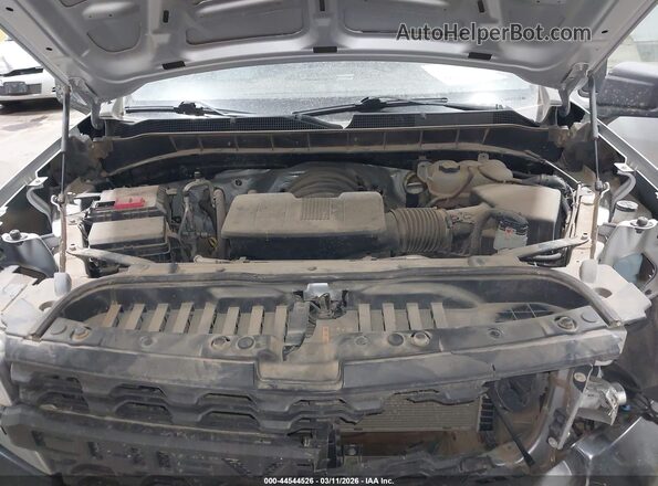 1GCUYAEFXKZ240622 2019 CHEVROLET SILVERADO Серебряный Вид сзади