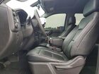 2021 Chevrolet Silverado K1500 Custom Черный vin: 1GCUYBEF6MZ349748