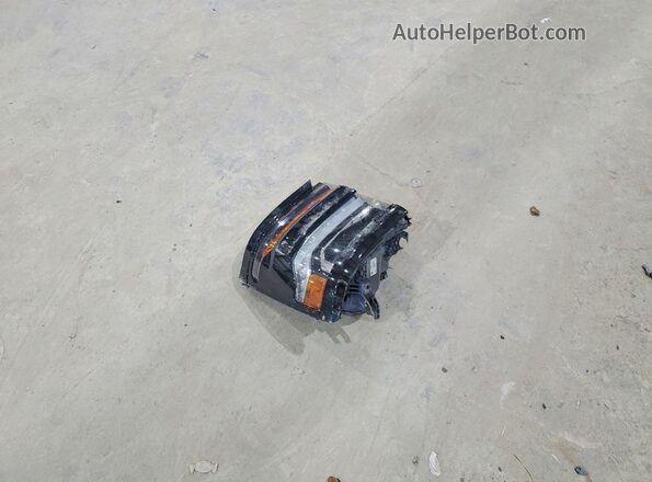 1GCVKREC6GZ354327 2016 CHEVROLET SILVERADO Черный Вид подкапотного пространства