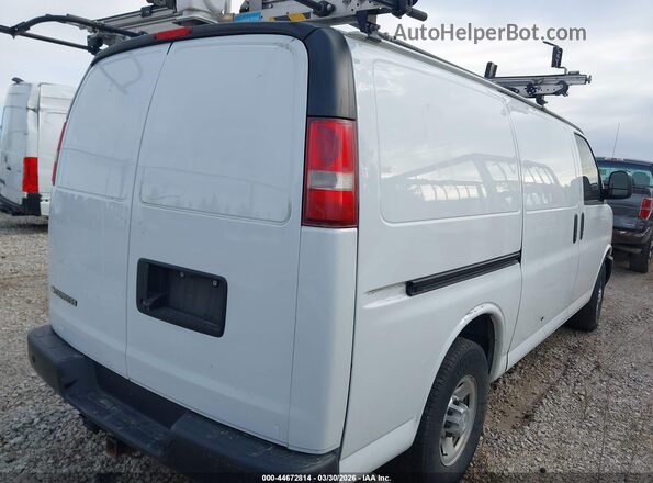1GCWGAFF3H1280588 2017 CHEVROLET EXPRESS Белый Задняя правая четверть