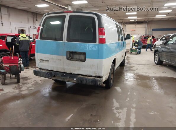 1GCWGAFG7L1216393 2020 CHEVROLET EXPRESS Белый Задняя правая четверть