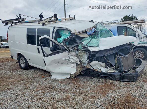 1GCWGAFP0K1271332 2019 CHEVROLET EXPRESS White Przód prawy