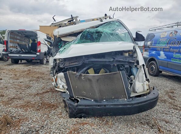 1GCWGAFP0K1271332 2019 CHEVROLET EXPRESS White Widok z przodu
