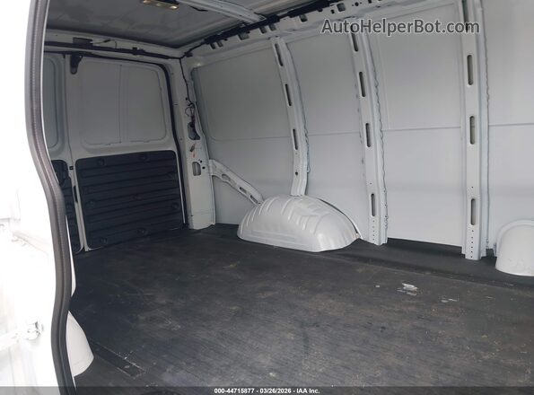 1GCWGAFP2S1148261 2025 CHEVROLET EXPRESS Белый Вид наклейки с VIN-кодом