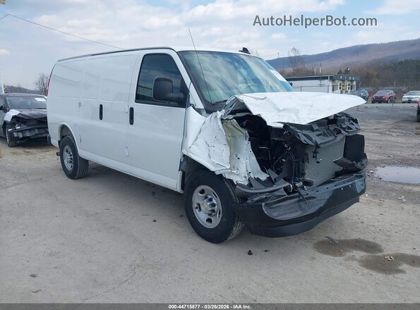 1GCWGAFP2S1148261 2025 CHEVROLET EXPRESS Белый Передняя правая четверть