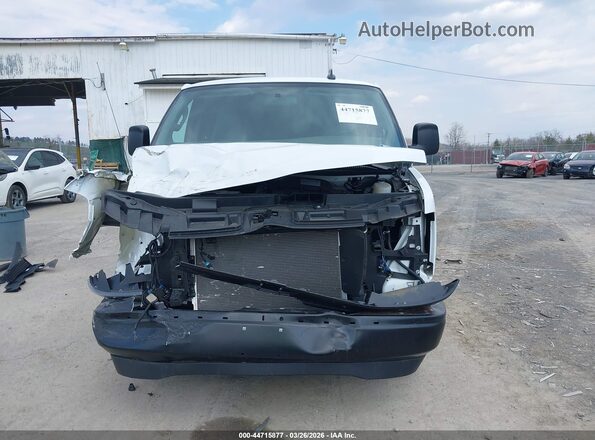 1GCWGAFP2S1148261 2025 CHEVROLET EXPRESS Белый Вид задней части салона