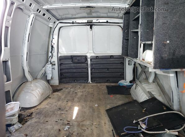 1GCWGAFP6P1187488 2023 CHEVROLET EXPRESS Белый Вид задних сидений