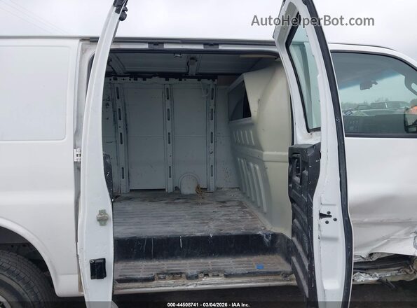 1GCWGAFP7K1191669 2019 CHEVROLET EXPRESS Белый Вид наклейки с VIN-кодом
