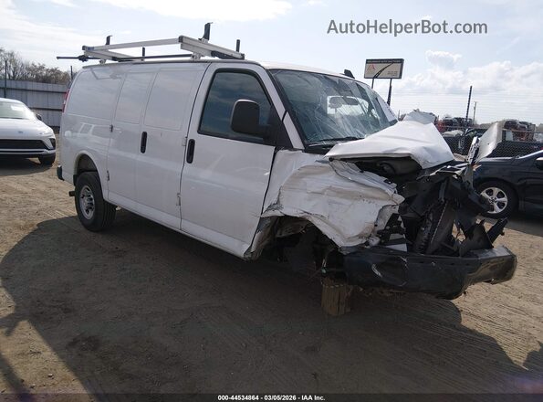 1GCWGAFP7S1150927 2025 CHEVROLET EXPRESS Белый Передняя правая четверть