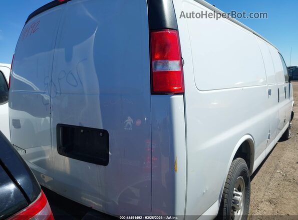1GCWGBFP1P1202811 2023 CHEVROLET EXPRESS Белый 