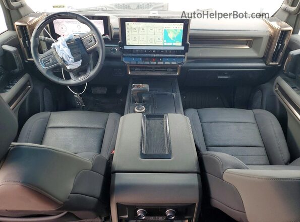 1GKB0RDC4RU110531 2024 GMC HUMMER White Widok zestawu wskaźników